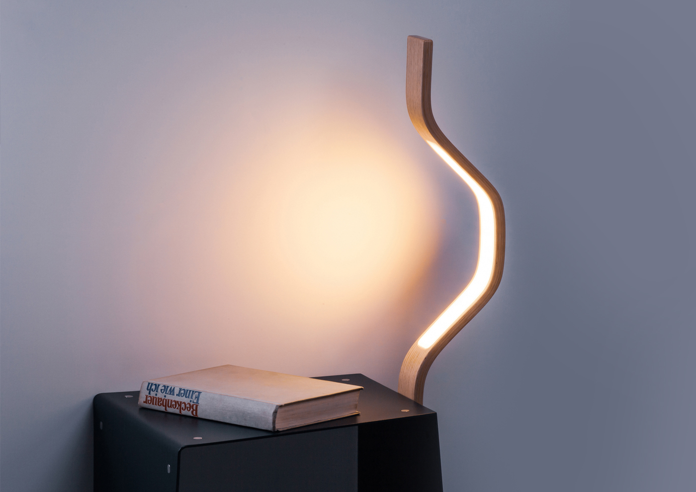 Bow Lamp - view4 - Davide Mezzasalma - Furniture design - Berlin
