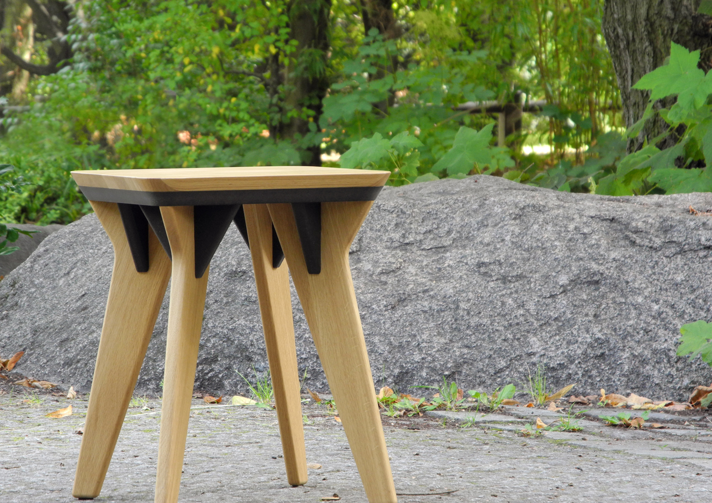 Innesto - Stool - Oak - View3 - Davide Mezzasalma - Furniture design - Berlin